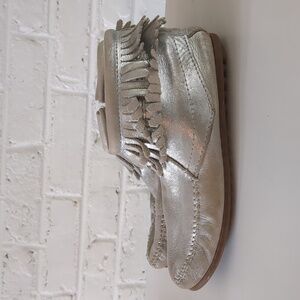 Minnetonka Aria Silver Fringe Moccasins